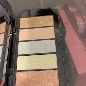 BECCA Highlighter Palette Shimmer